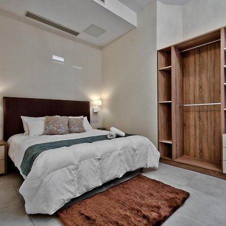 The Suites - Piazza Kirkop Bagian luar foto